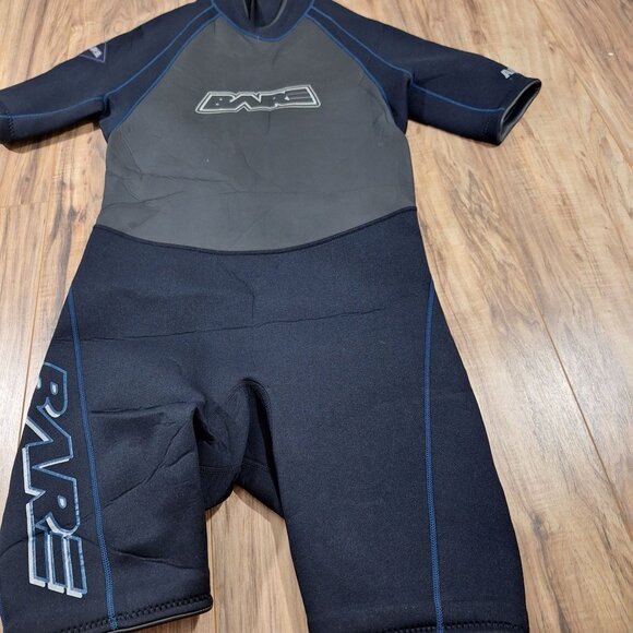 Bare Wetsuit size large - Picture 1 of 7